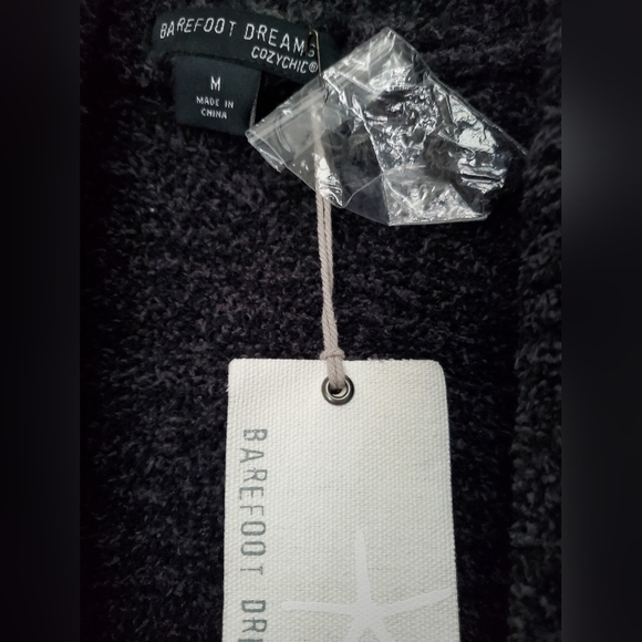 Women's Cozy Black Sweater - Picture 3 of 3